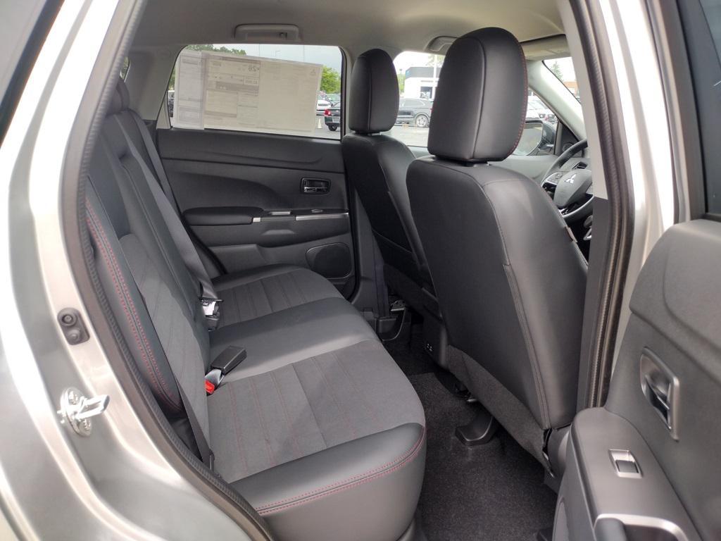 new 2025 Mitsubishi Outlander Sport car, priced at $27,500