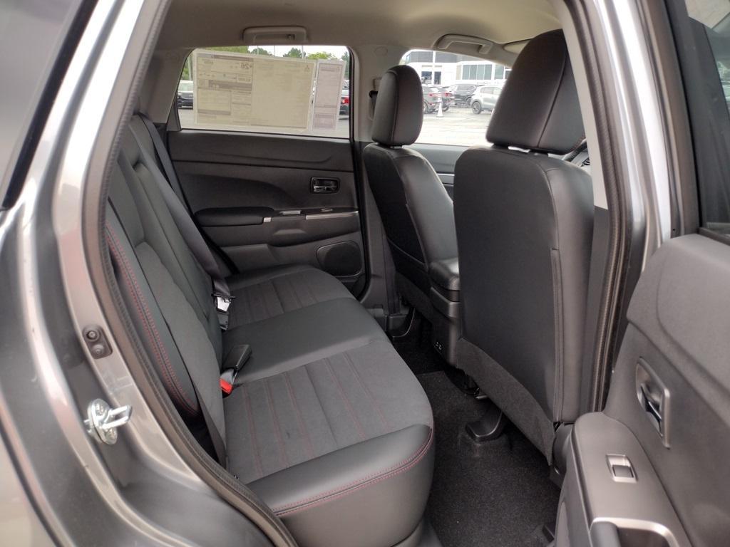 new 2025 Mitsubishi Outlander Sport car, priced at $28,500