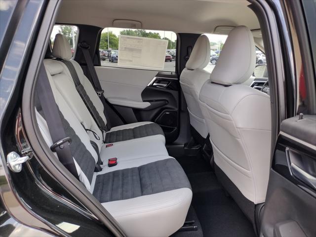 new 2025 Mitsubishi Outlander car, priced at $36,000