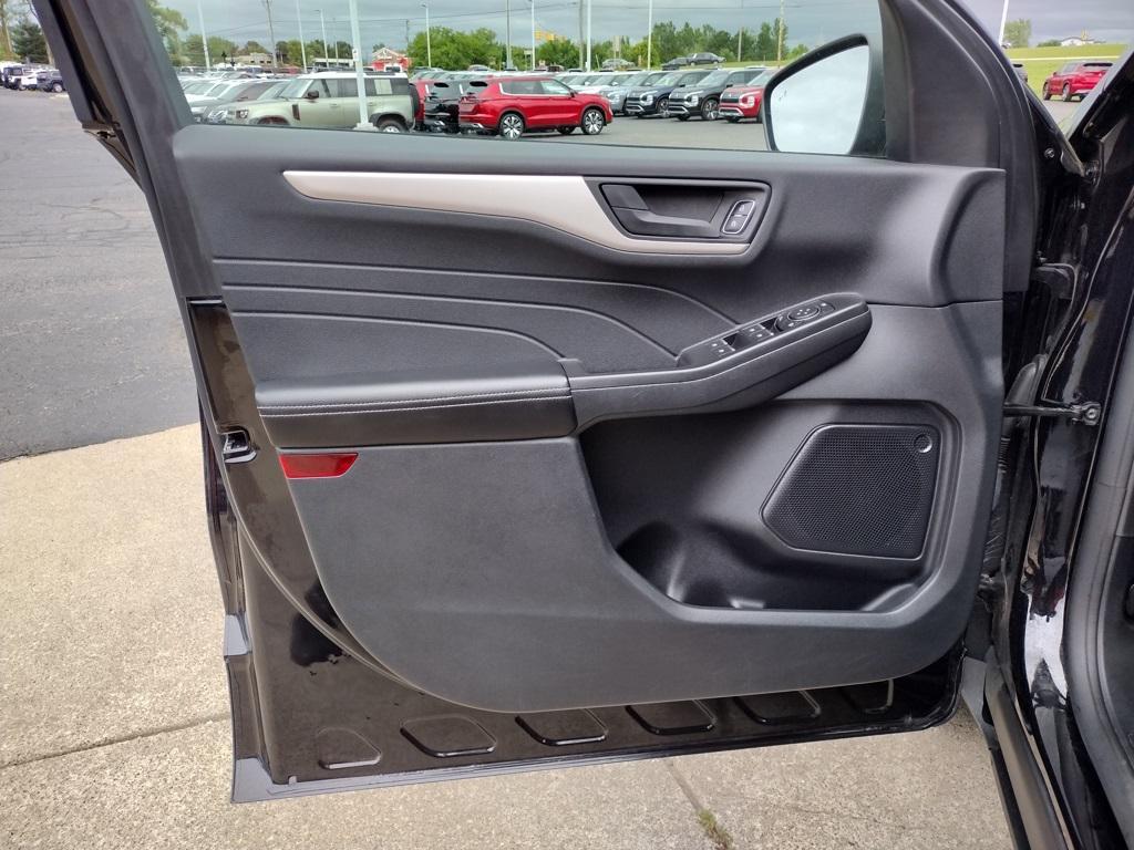 used 2022 Ford Escape car, priced at $18,000