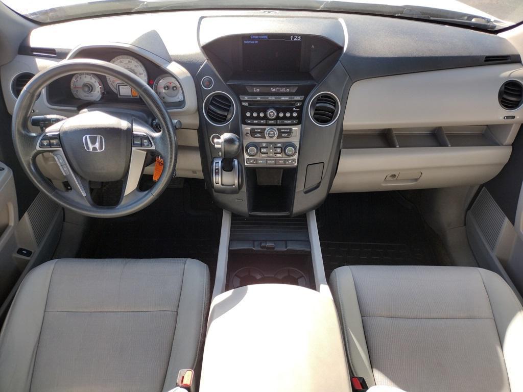 used 2014 Honda Pilot car, priced at $14,000