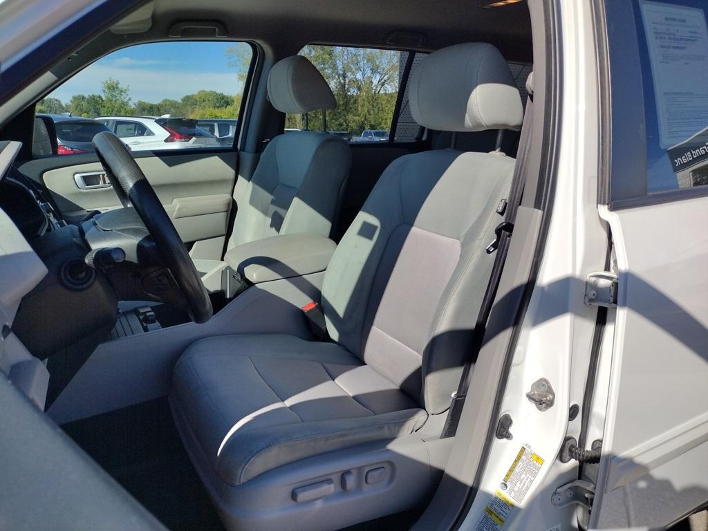 used 2014 Honda Pilot car, priced at $14,000