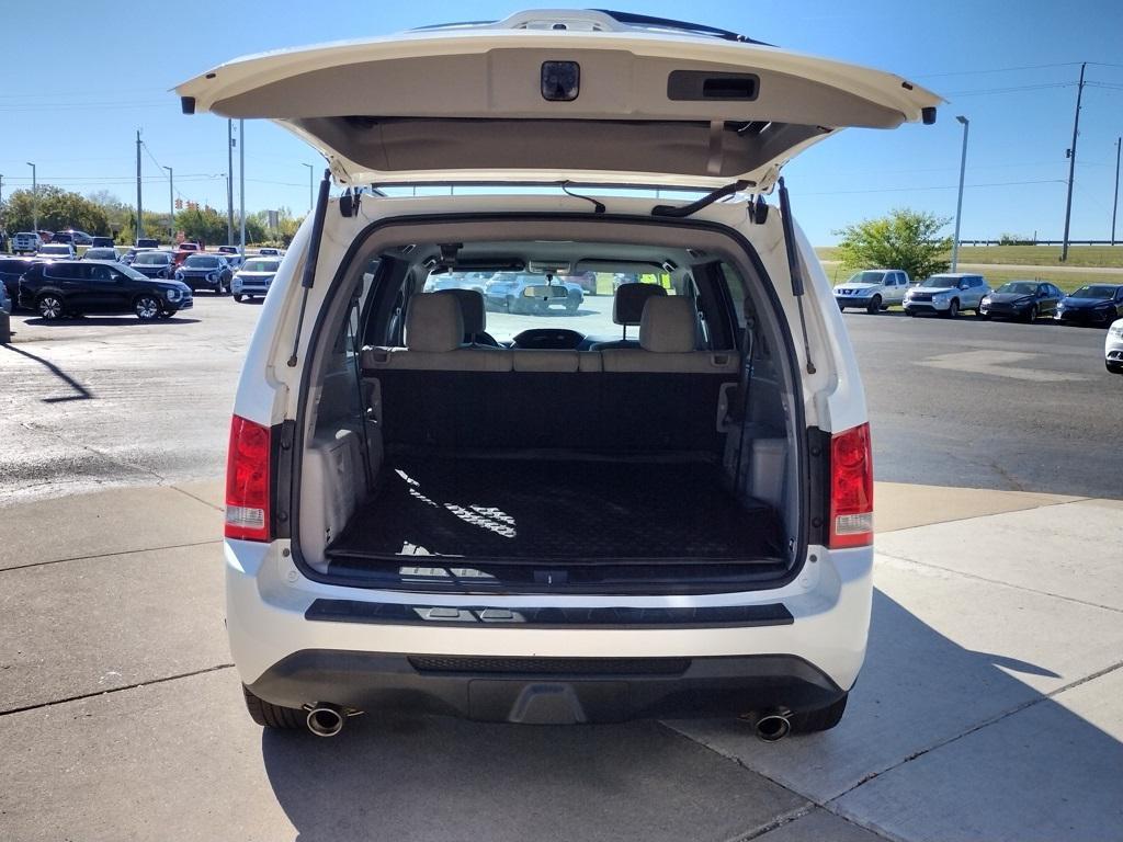 used 2014 Honda Pilot car, priced at $14,000