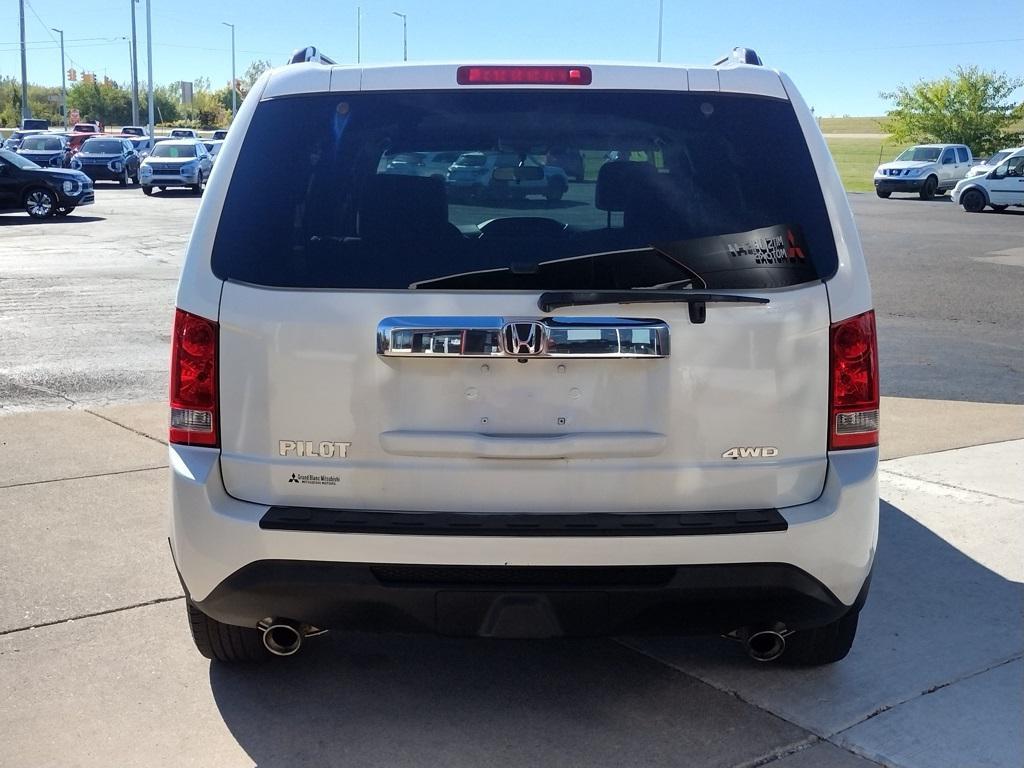 used 2014 Honda Pilot car, priced at $14,000