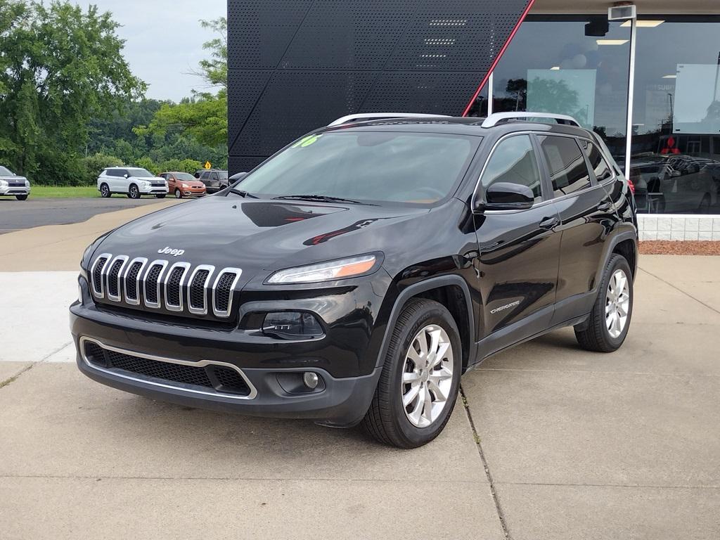 used 2016 Jeep Cherokee car, priced at $11,000