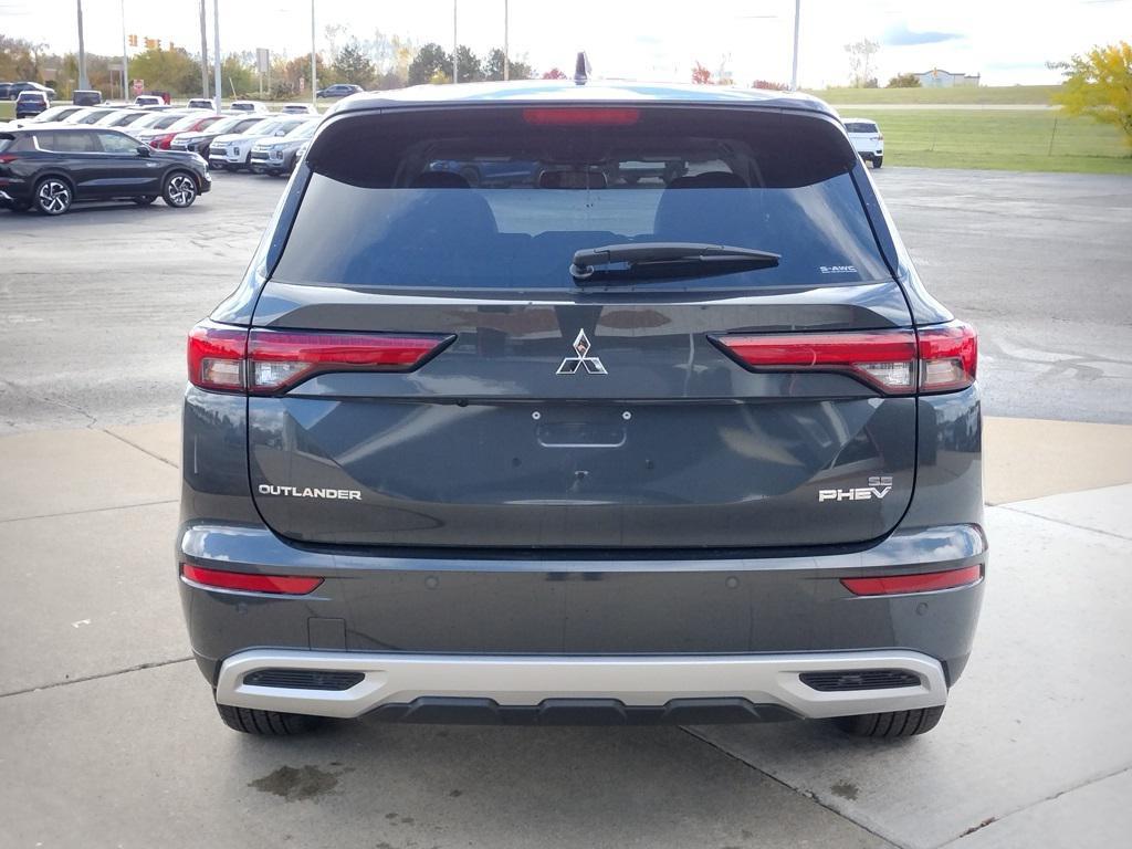 new 2025 Mitsubishi Outlander PHEV car, priced at $45,000