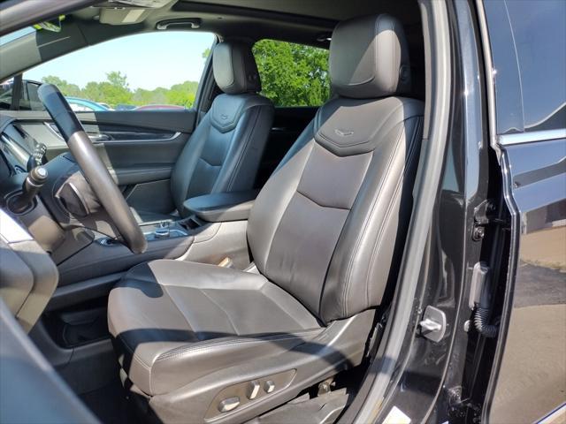 used 2023 Cadillac XT5 car, priced at $28,500