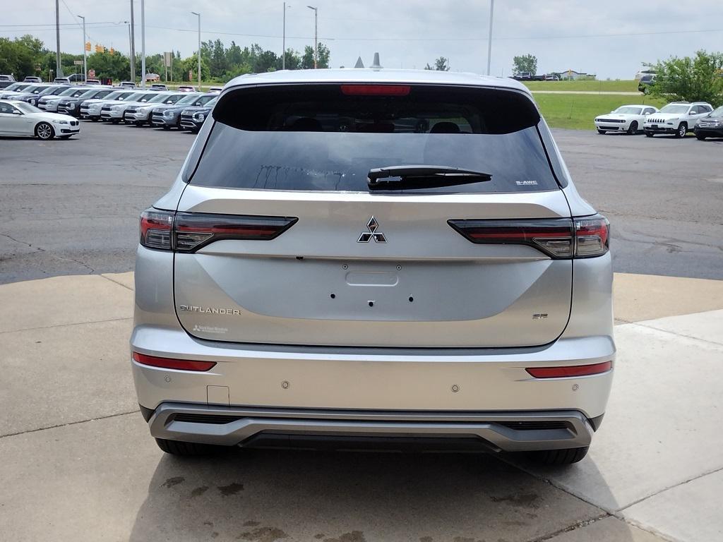 new 2025 Mitsubishi Outlander car, priced at $38,500