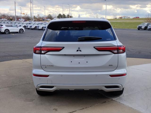 new 2024 Mitsubishi Outlander car, priced at $37,500