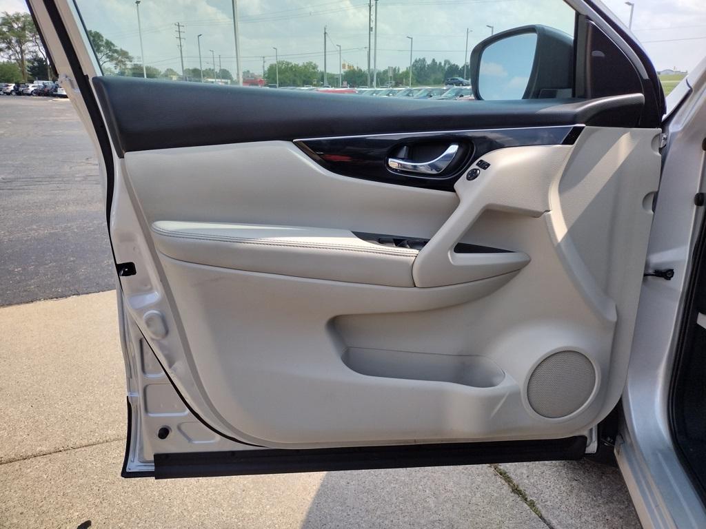 used 2019 Nissan Rogue Sport car, priced at $15,000