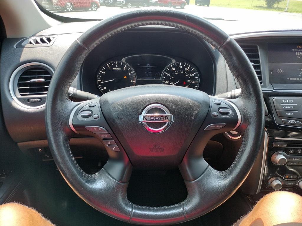 used 2020 Nissan Pathfinder car, priced at $13,000