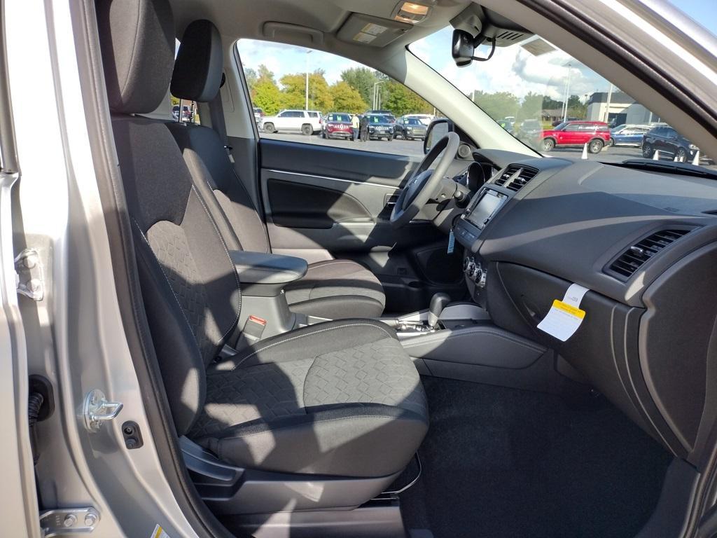 new 2025 Mitsubishi Outlander Sport car, priced at $26,500