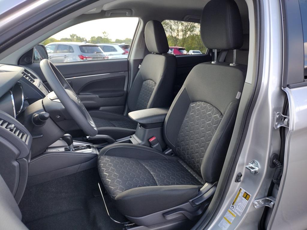 new 2025 Mitsubishi Outlander Sport car, priced at $26,500