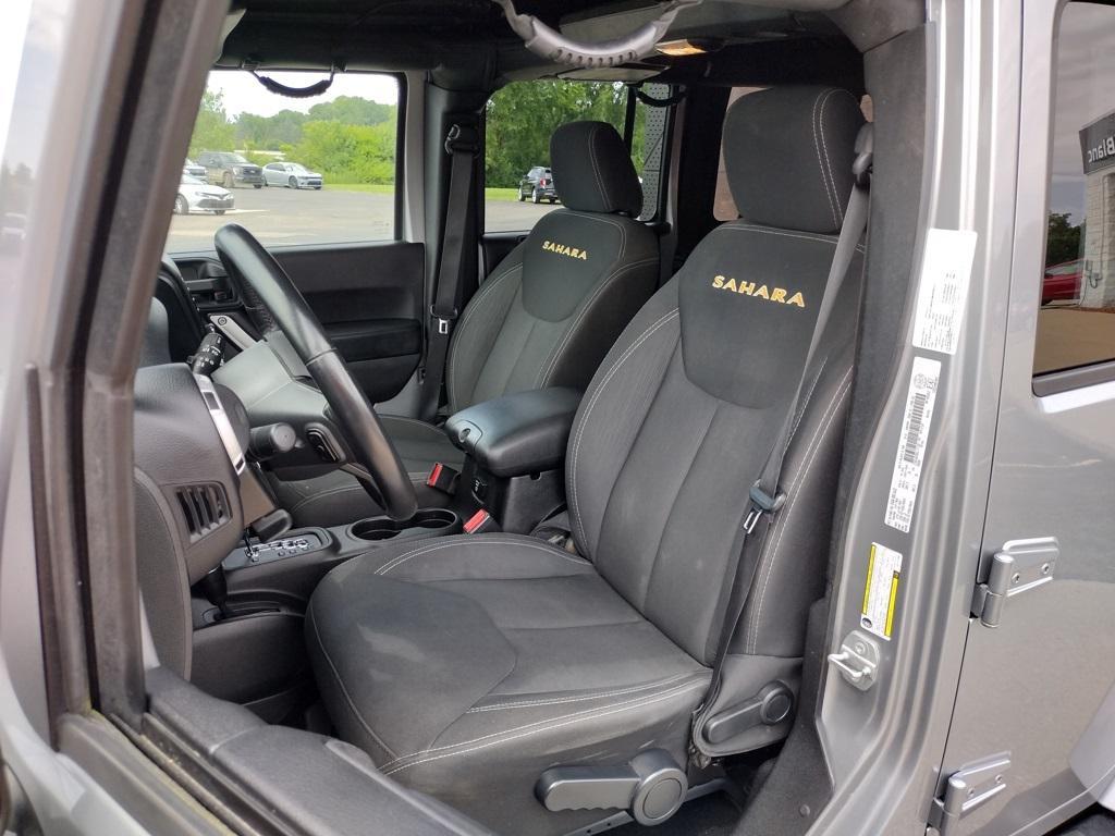 used 2016 Jeep Wrangler Unlimited car, priced at $17,000