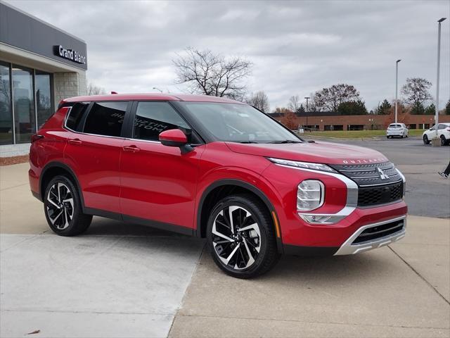 new 2024 Mitsubishi Outlander car, priced at $33,000