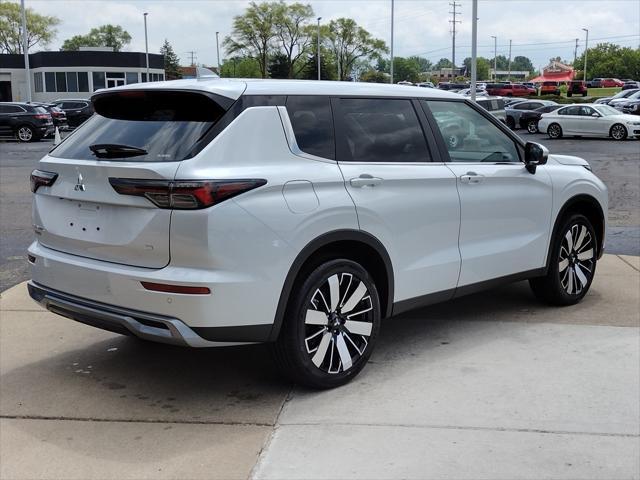 new 2025 Mitsubishi Outlander car, priced at $39,500