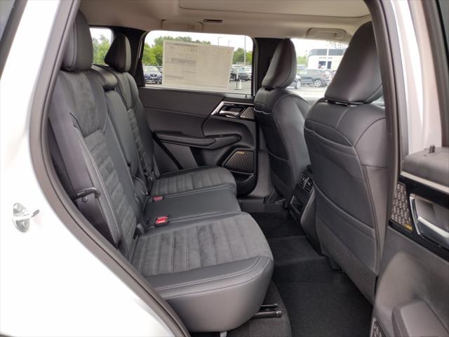 new 2025 Mitsubishi Outlander car, priced at $39,500