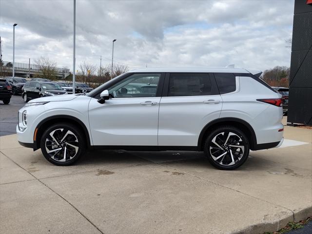 new 2024 Mitsubishi Outlander car, priced at $33,500