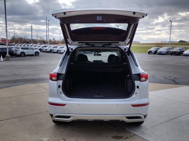 new 2024 Mitsubishi Outlander car, priced at $33,500