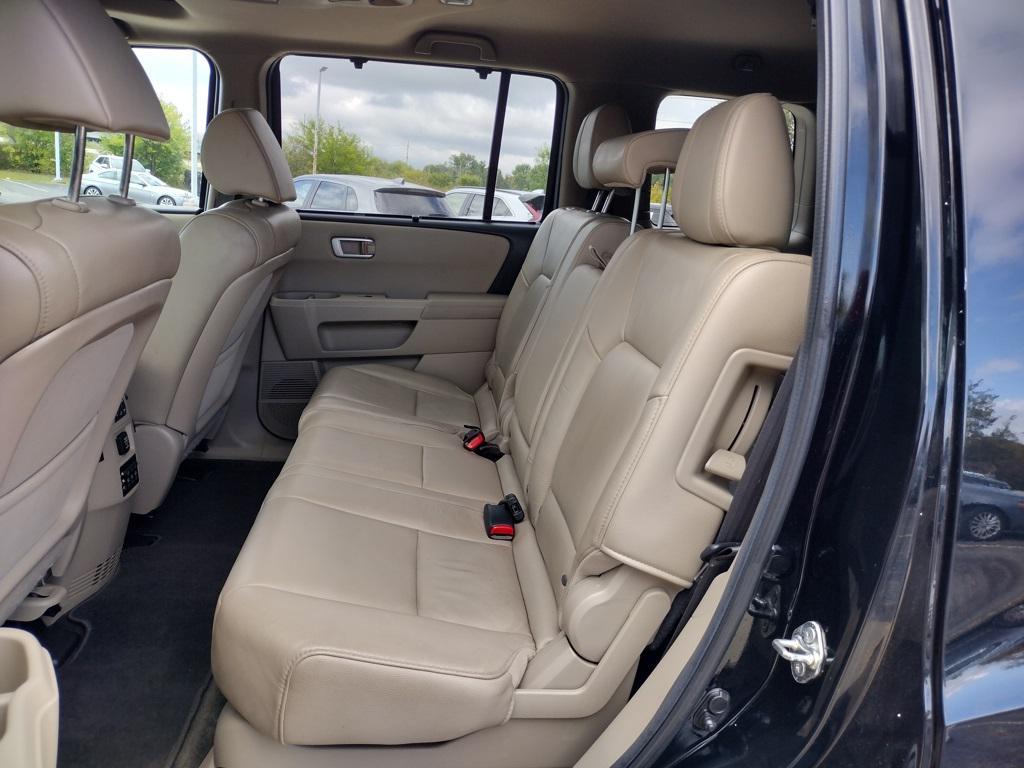 used 2014 Honda Pilot car, priced at $15,500