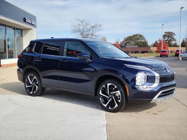 new 2024 Mitsubishi Outlander car, priced at $33,000