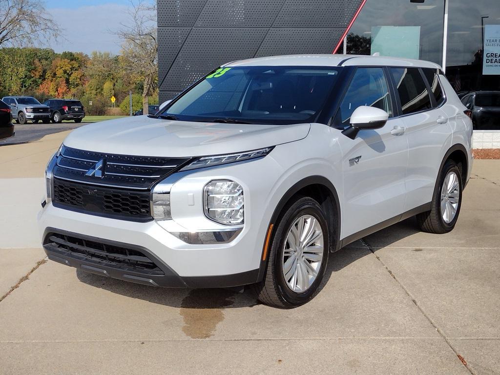 used 2023 Mitsubishi Outlander PHEV car, priced at $28,500