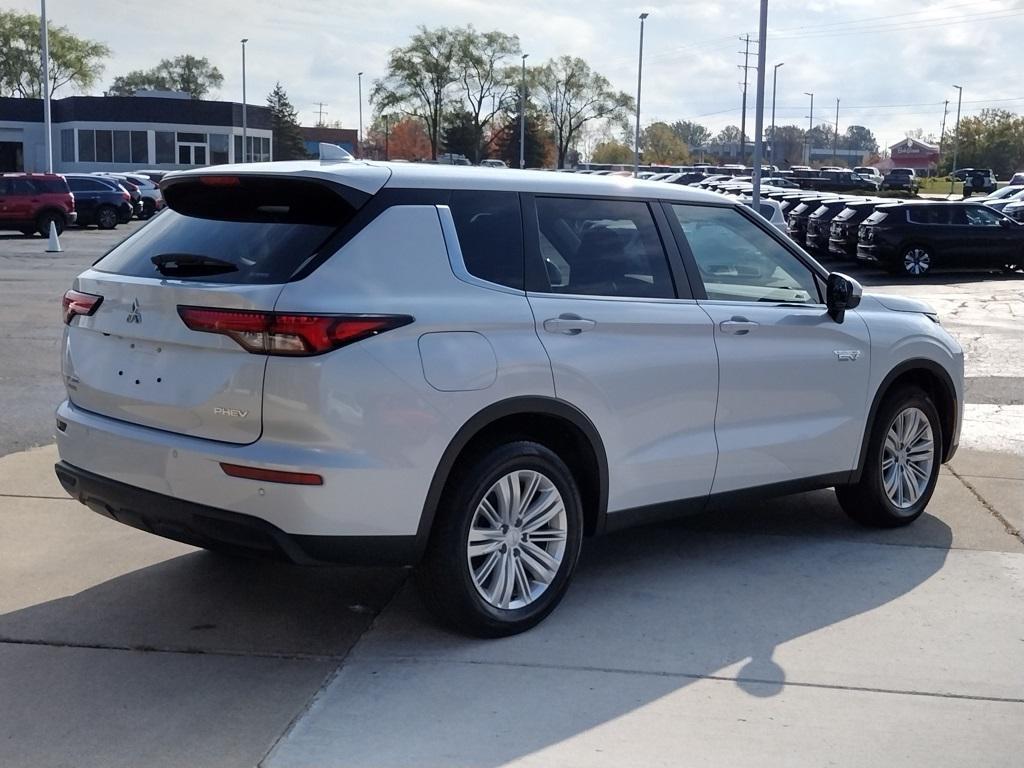 used 2023 Mitsubishi Outlander PHEV car, priced at $28,500