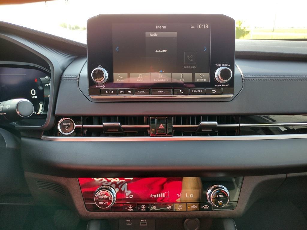 used 2023 Mitsubishi Outlander PHEV car, priced at $28,500