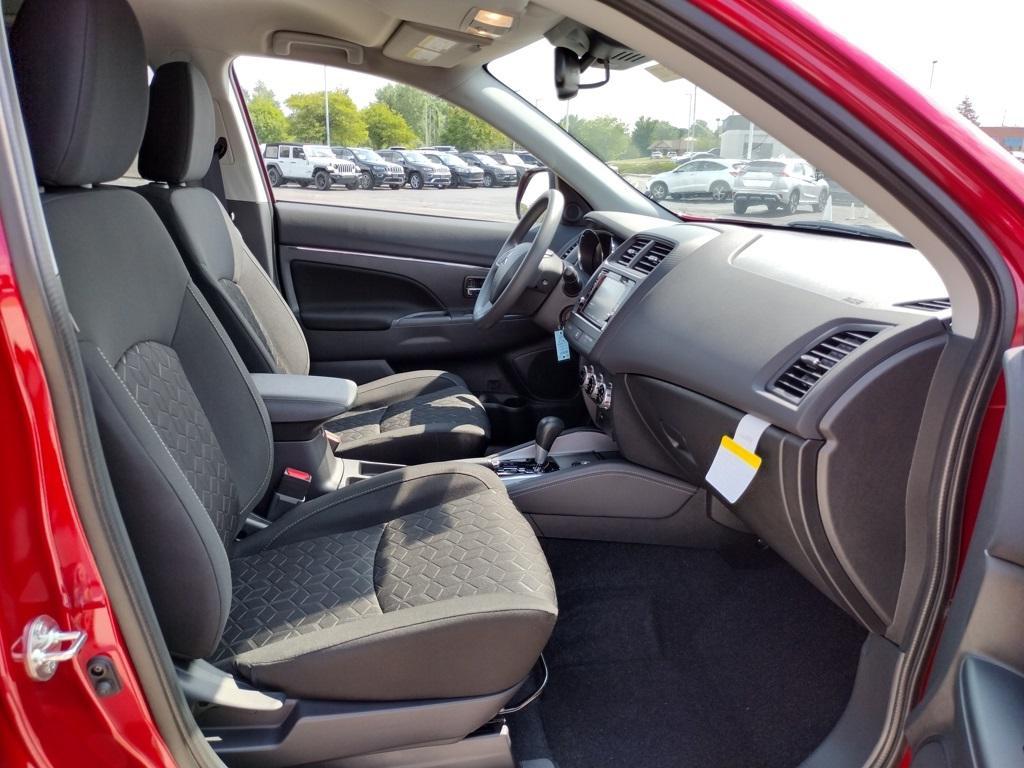 new 2025 Mitsubishi Outlander Sport car, priced at $27,500
