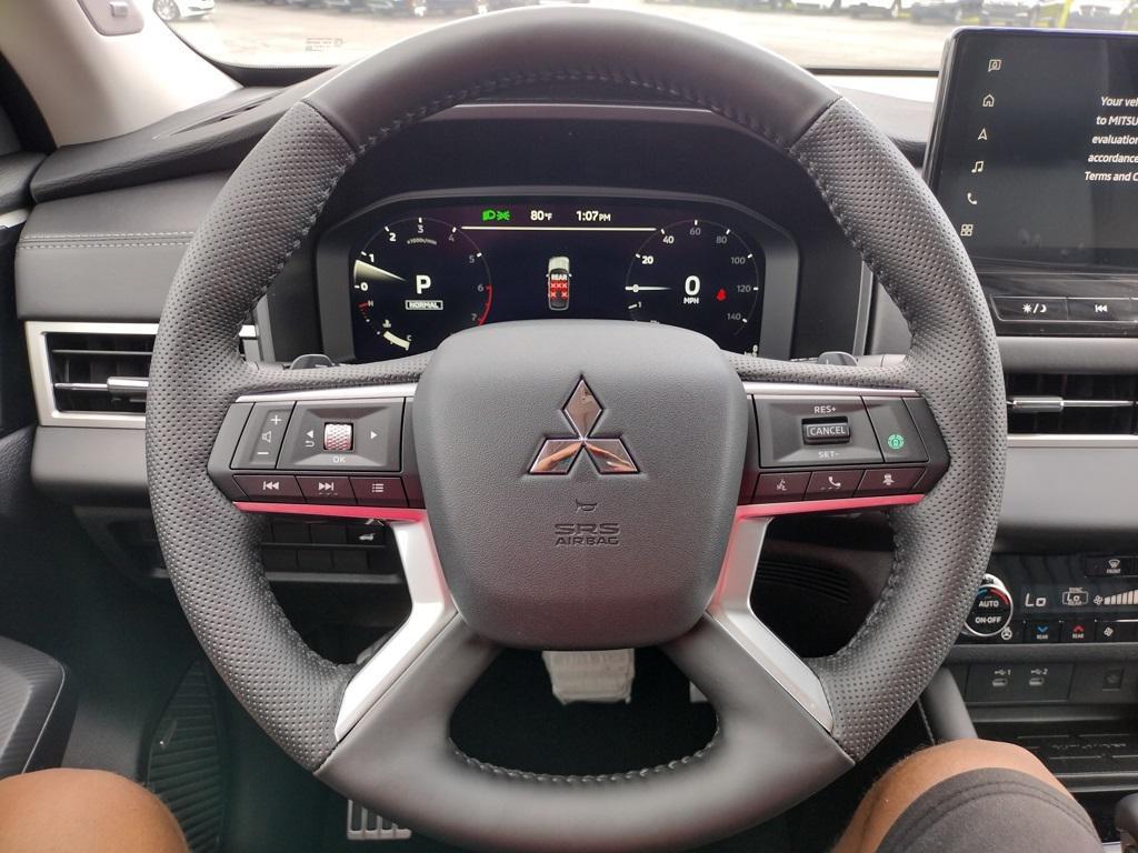 new 2025 Mitsubishi Outlander car, priced at $40,500