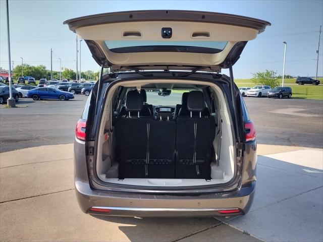 used 2023 Chrysler Pacifica car, priced at $26,000
