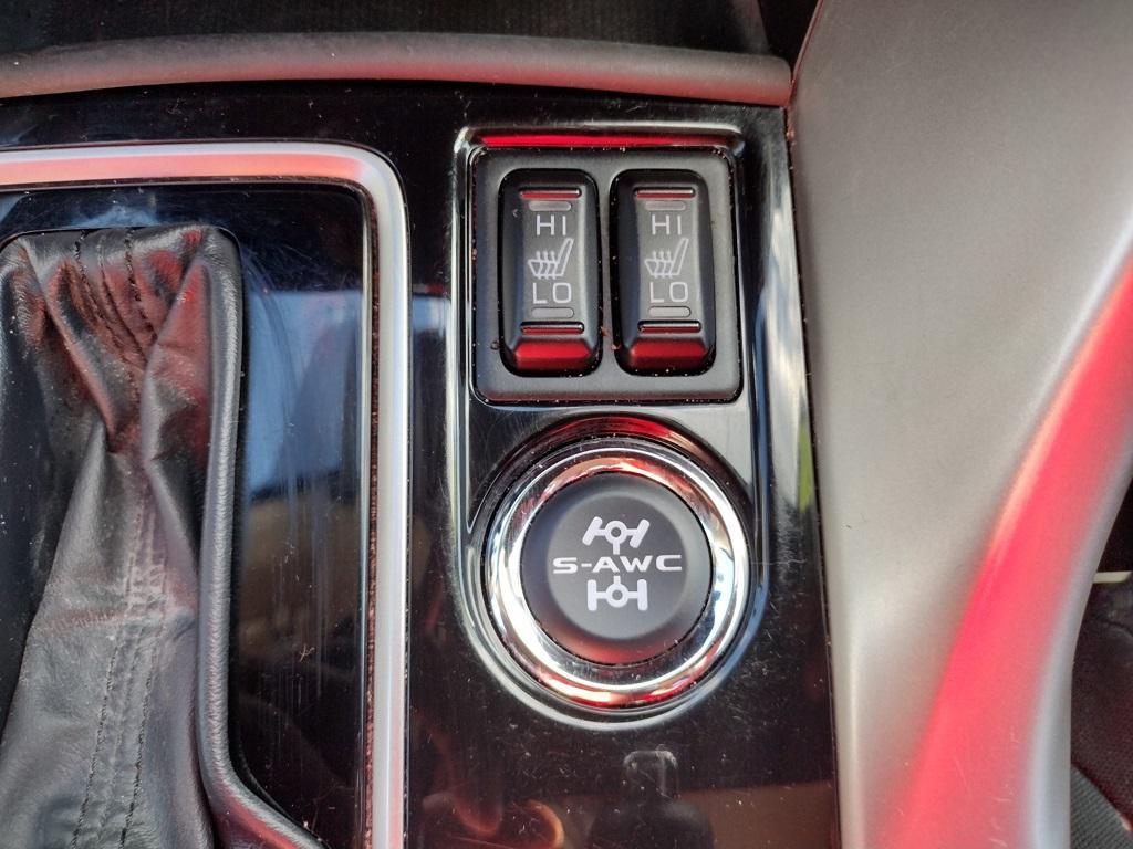 used 2024 Mitsubishi Eclipse Cross car, priced at $20,000