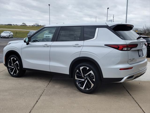 new 2024 Mitsubishi Outlander car, priced at $35,500