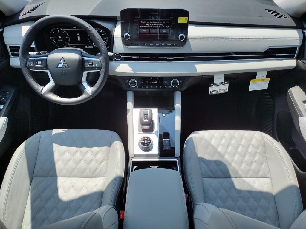 new 2025 Mitsubishi Outlander PHEV car, priced at $47,500