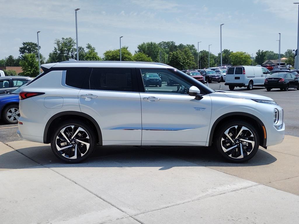 new 2025 Mitsubishi Outlander PHEV car, priced at $47,500