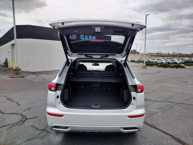 new 2024 Mitsubishi Outlander car, priced at $37,000