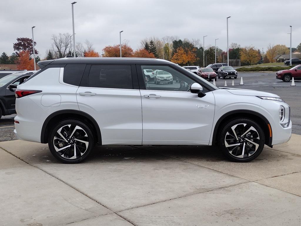 new 2025 Mitsubishi Outlander PHEV car, priced at $51,000