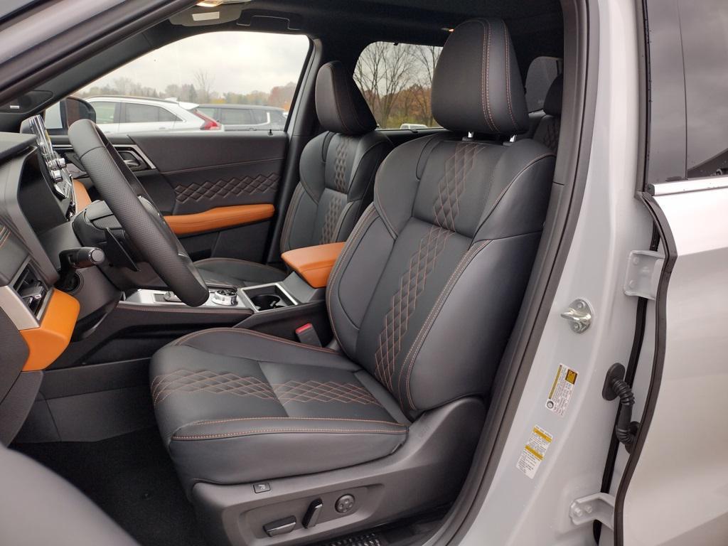 new 2025 Mitsubishi Outlander PHEV car, priced at $51,000