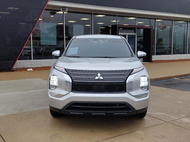 used 2023 Mitsubishi Outlander car, priced at $21,000