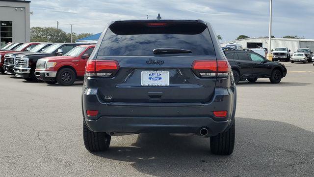 used 2018 Jeep Grand Cherokee car, priced at $15,588