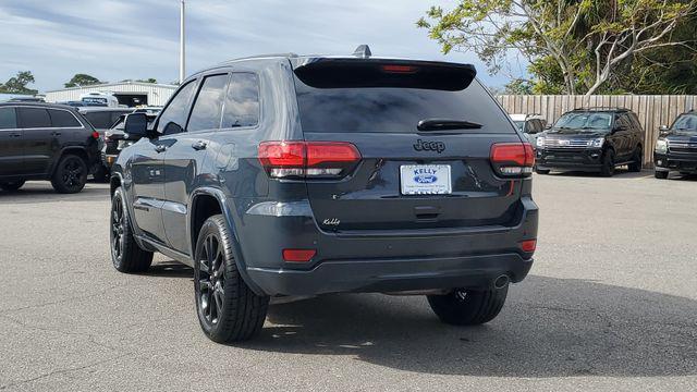 used 2018 Jeep Grand Cherokee car, priced at $15,588