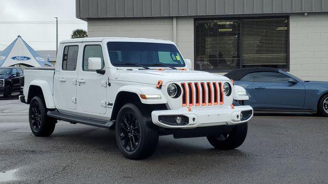 used 2023 Jeep Gladiator car, priced at $36,455