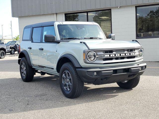 new 2024 Ford Bronco car, priced at $43,024