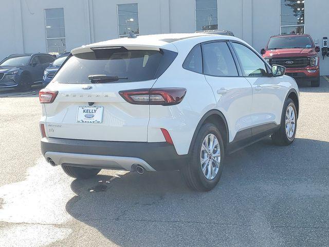 new 2025 Ford Escape car, priced at $28,073