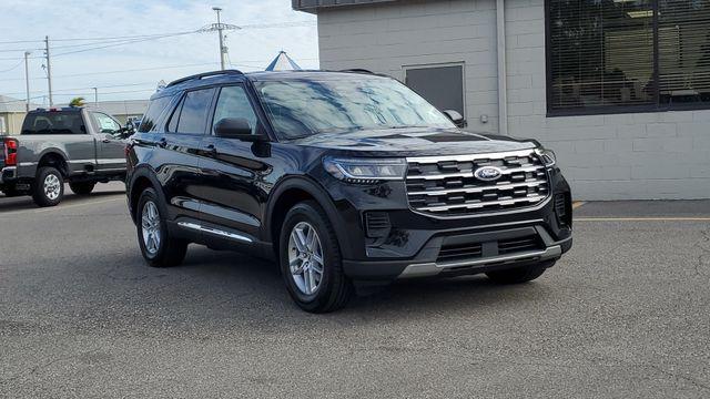 new 2025 Ford Explorer car, priced at $39,188