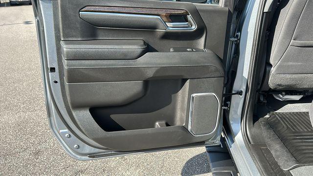 used 2023 GMC Sierra 1500 car, priced at $43,243