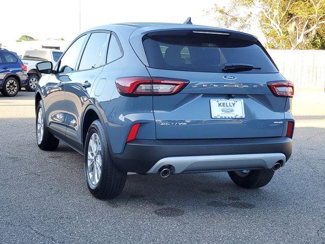 new 2025 Ford Escape car, priced at $31,235