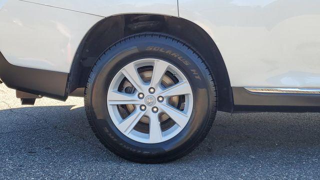 used 2013 Toyota Highlander car, priced at $12,885