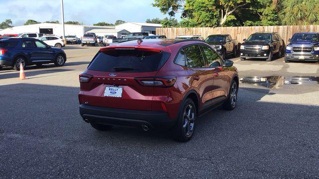new 2025 Ford Escape car, priced at $28,423