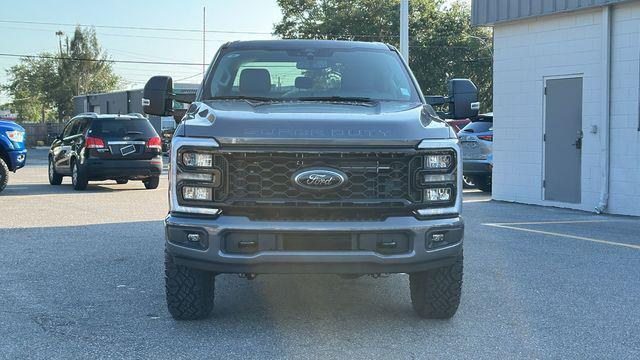 new 2025 Ford F-250 car, priced at $72,118